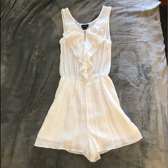 Rue21 Pants - Rue21 white romper